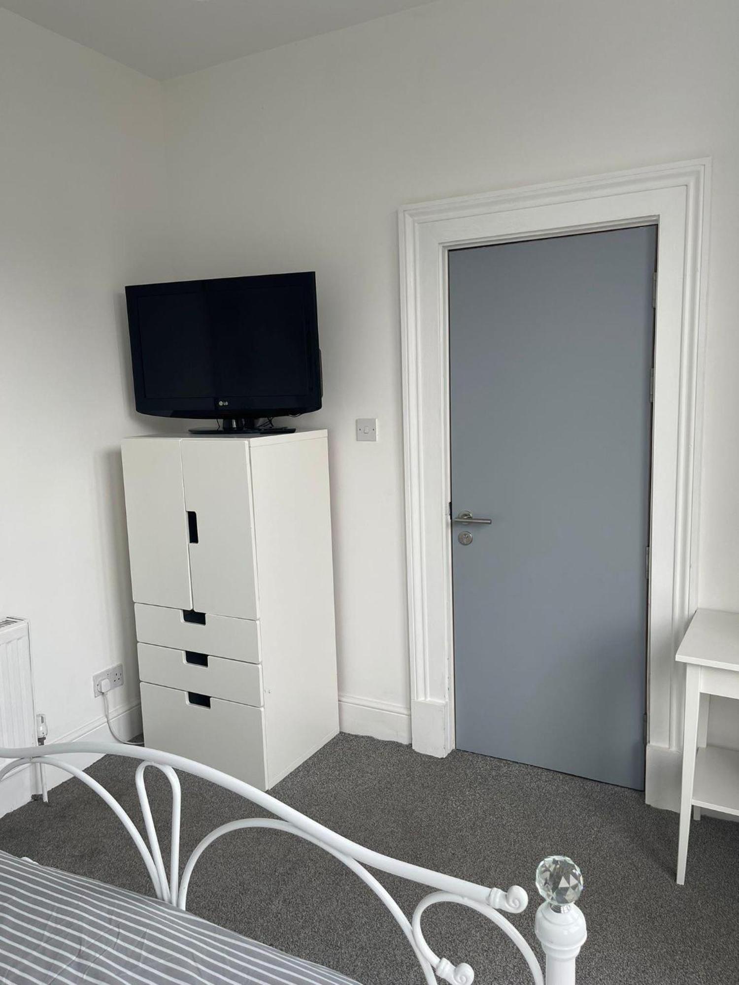 Boutique Rooms Беркенгед Екстер'єр фото